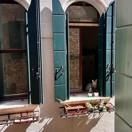 New In Rialto And San Marco Apartment Venice